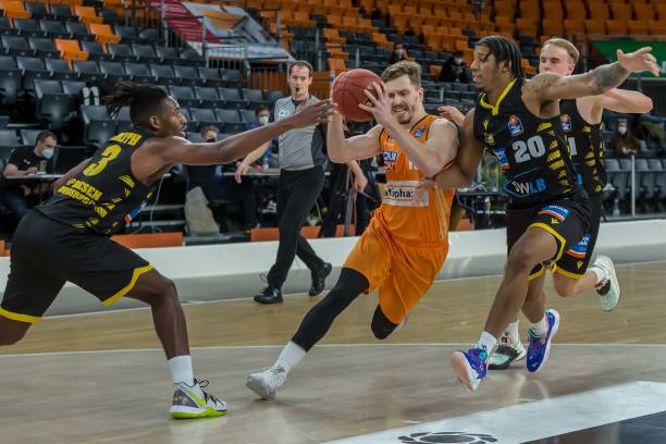 TT新加坡 TT新加坡