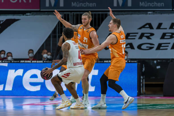 本赛季的勒 本赛季的勒