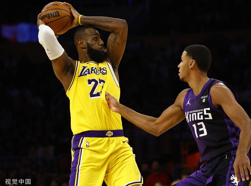 中表现出色 中表现出色